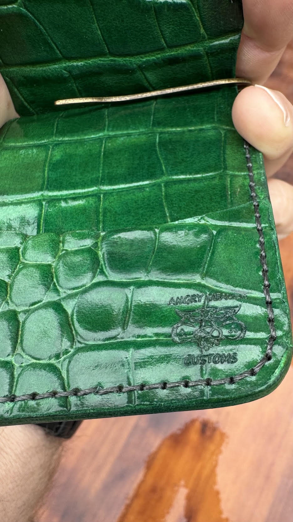 Leather alligator embossed front pocket spring clip wallet